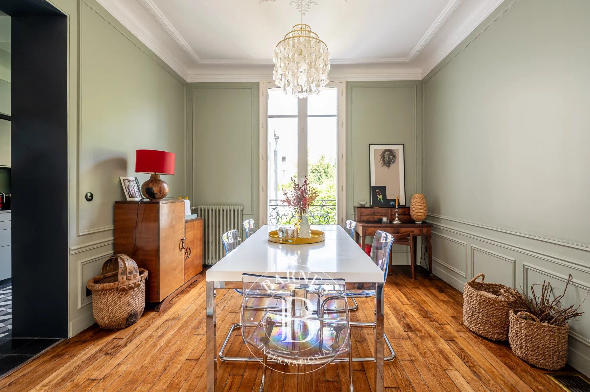 LES VALLEES HOUSE WITH GARDEN & GARAGE - picture 3