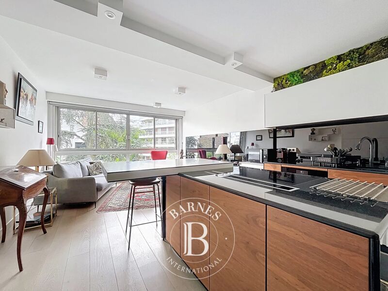 For Rent, Apartment Paris 16ème - picture 2