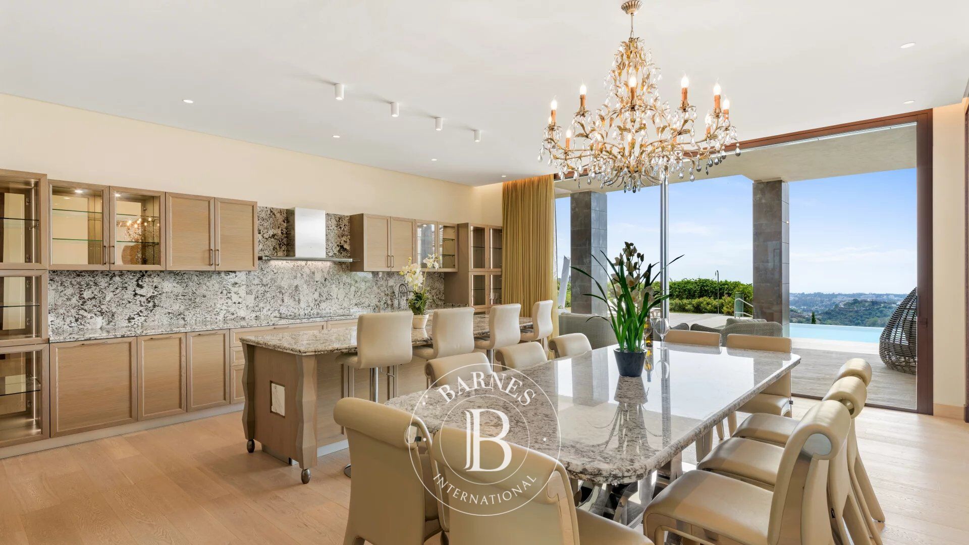 Villa Benahavís - picture 12