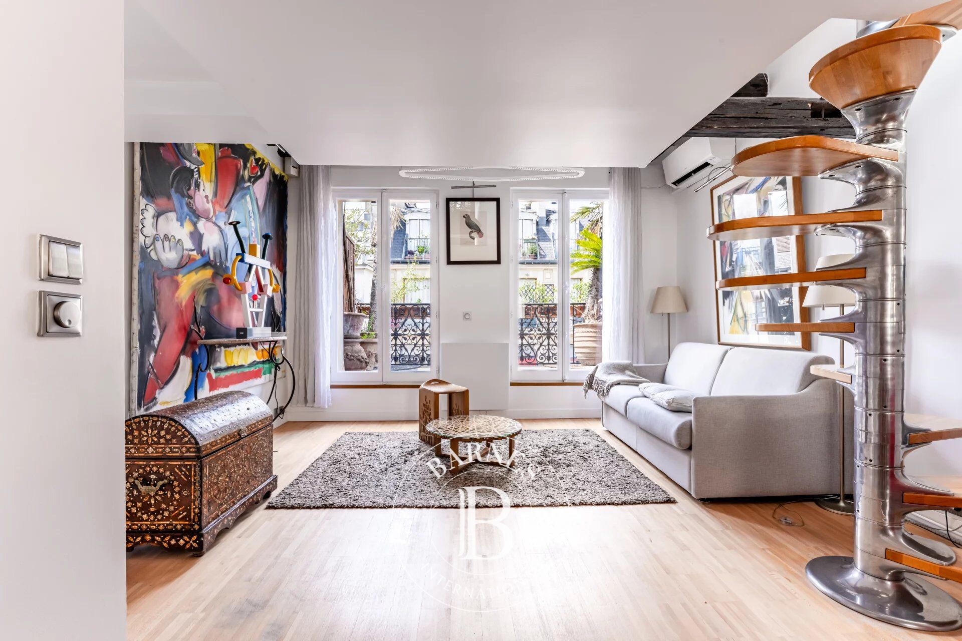 PARIS I - HALLES - Magnifique duplex avec terrasse - picture 1