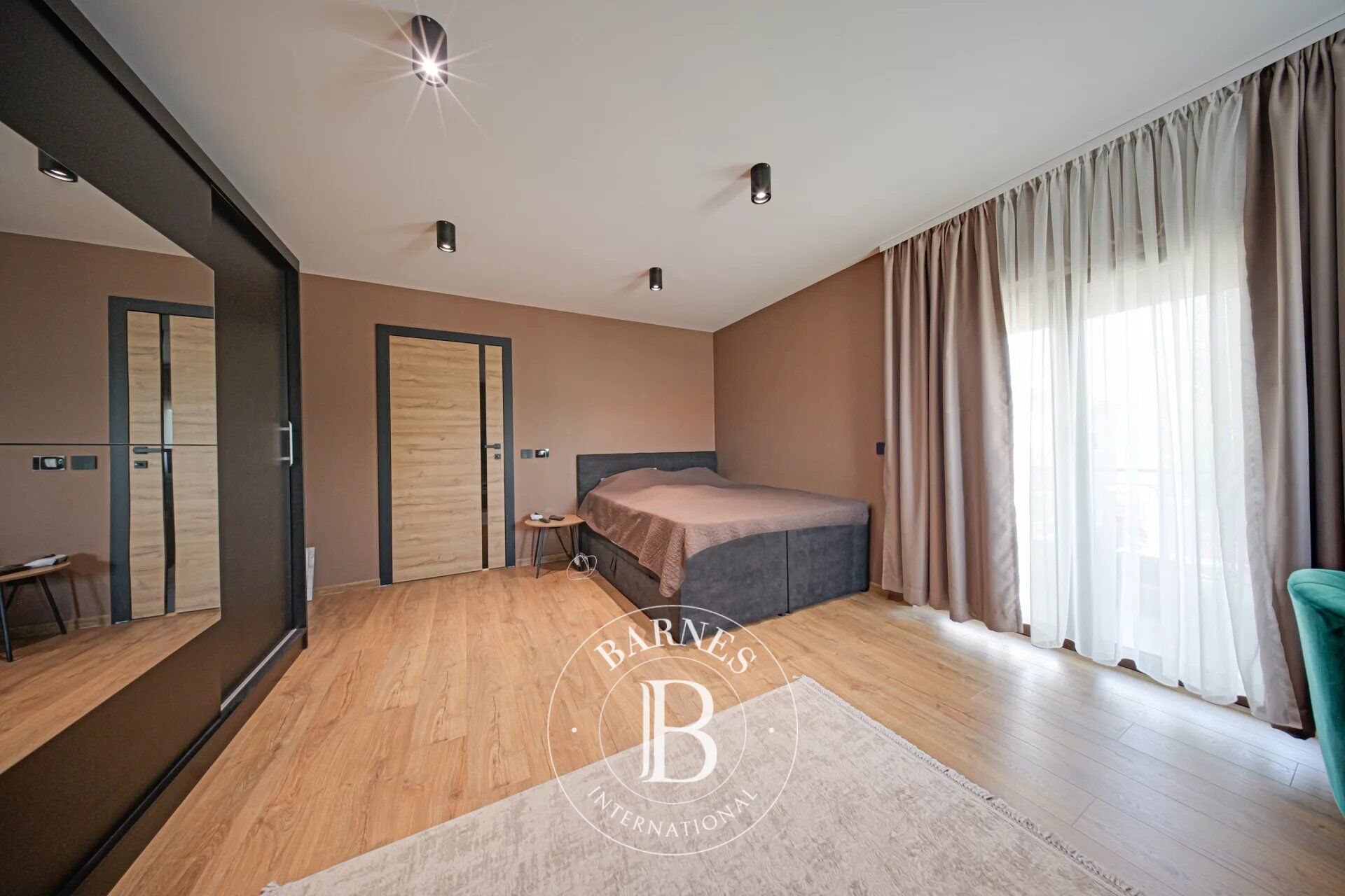 Ev Sofia - picture 12