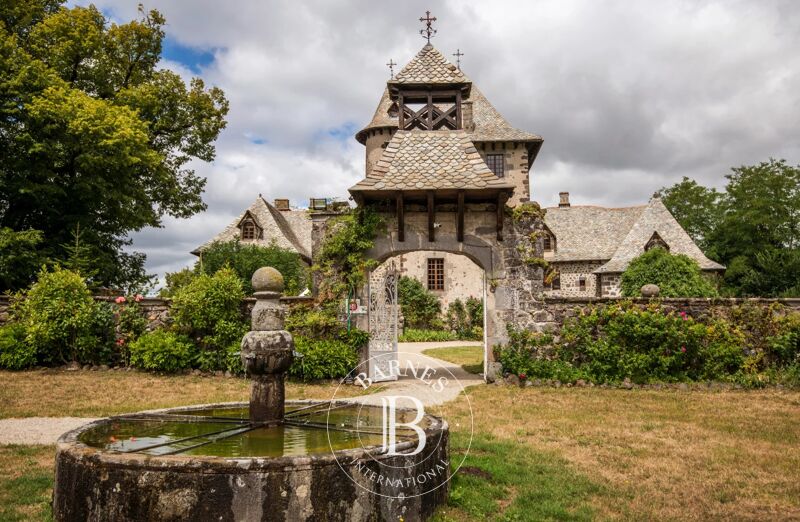 Zu verkaufen, Schloß Polminhac - picture 2