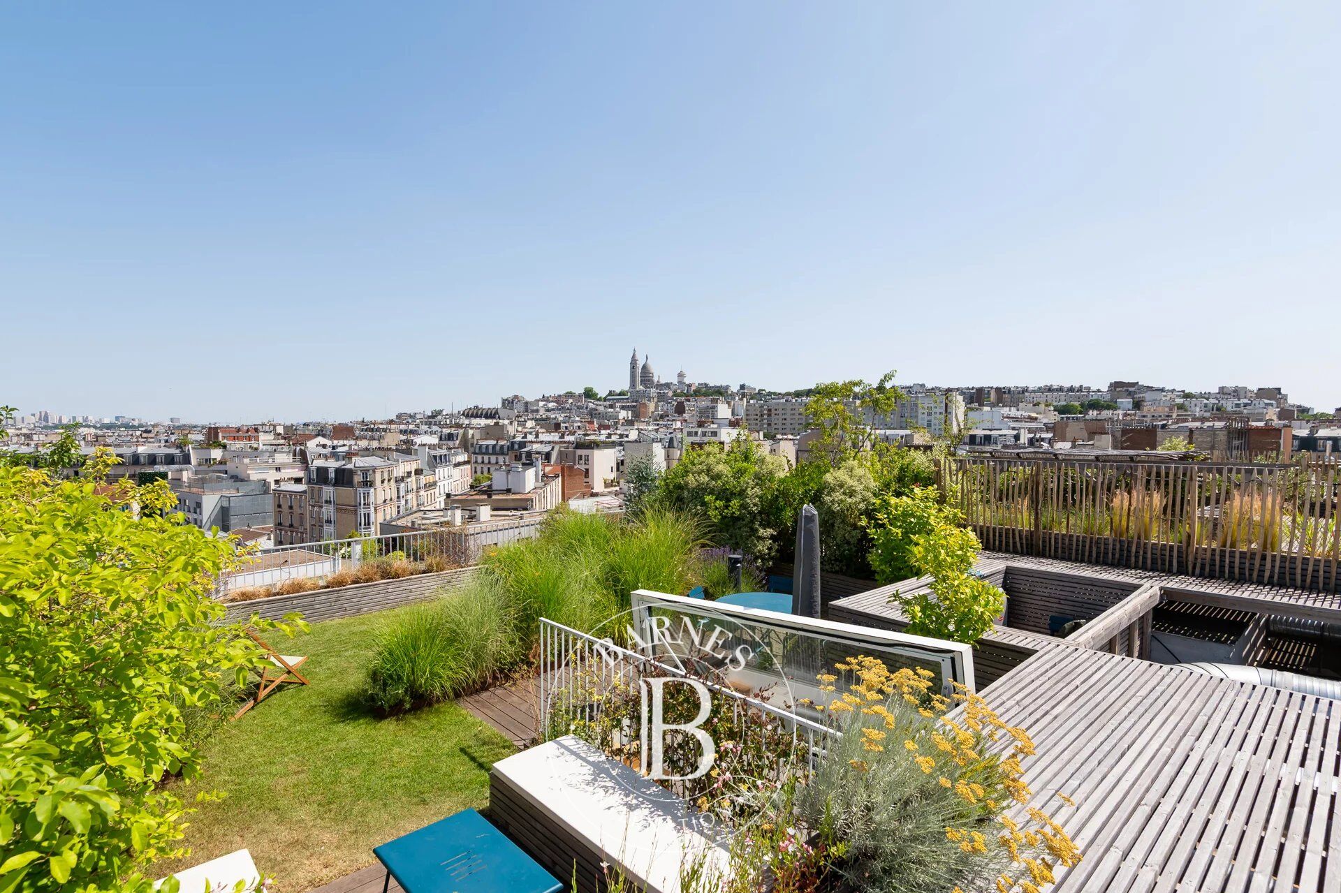 EXCLUSIVITÉ - DAMREMONT - DERNIER ETAGE - ROOFTOP + TERRASSE -  2 CHAMBRES - VUES DEGAGÉES - PRESTATIONS HAUT DE GAMME - PARKING - picture 3