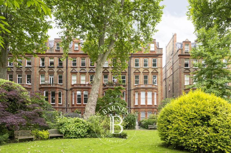 For Rent Apartment | London - picture 3