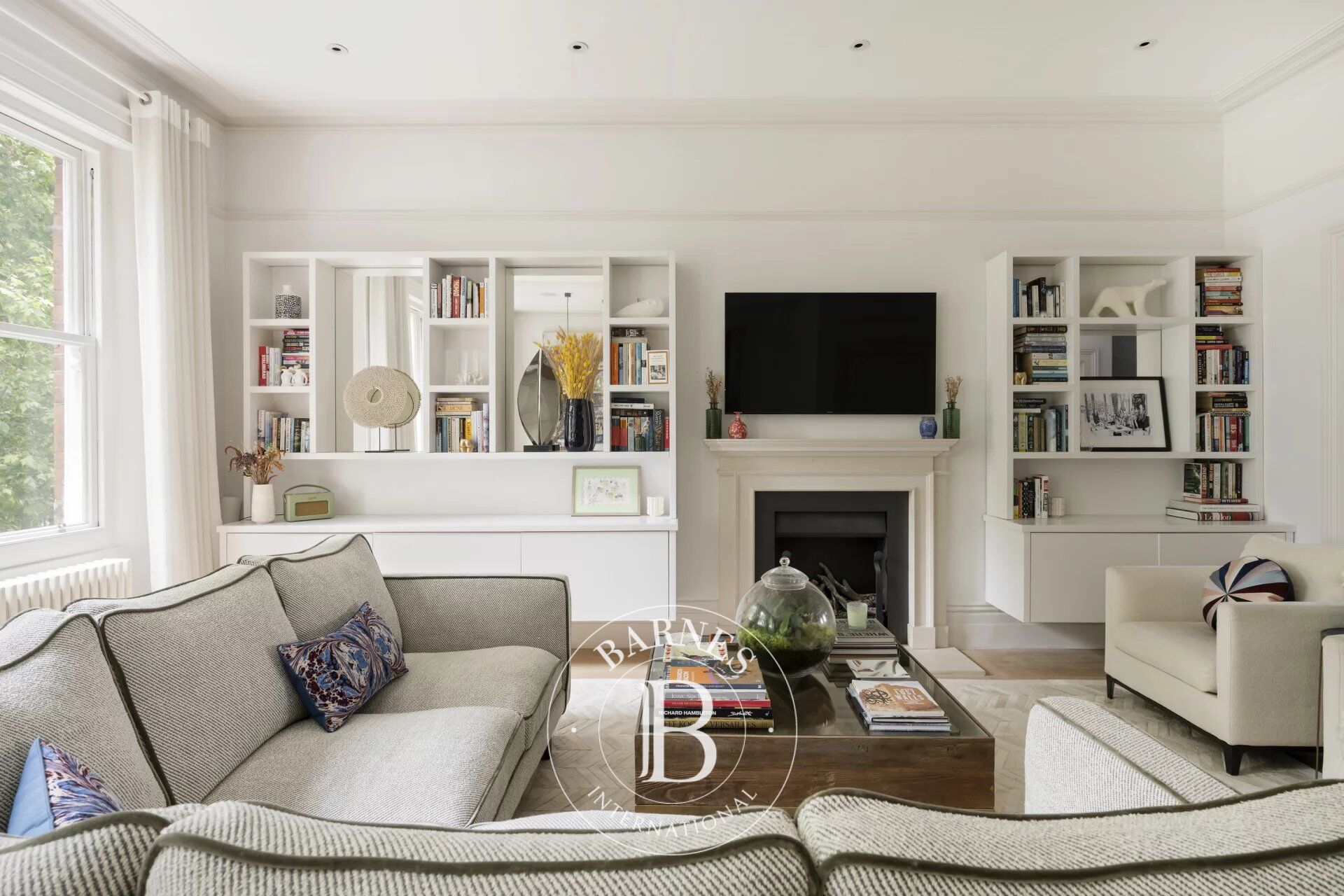 Harrington Gardens, Chelsea / South Kensington - picture 2