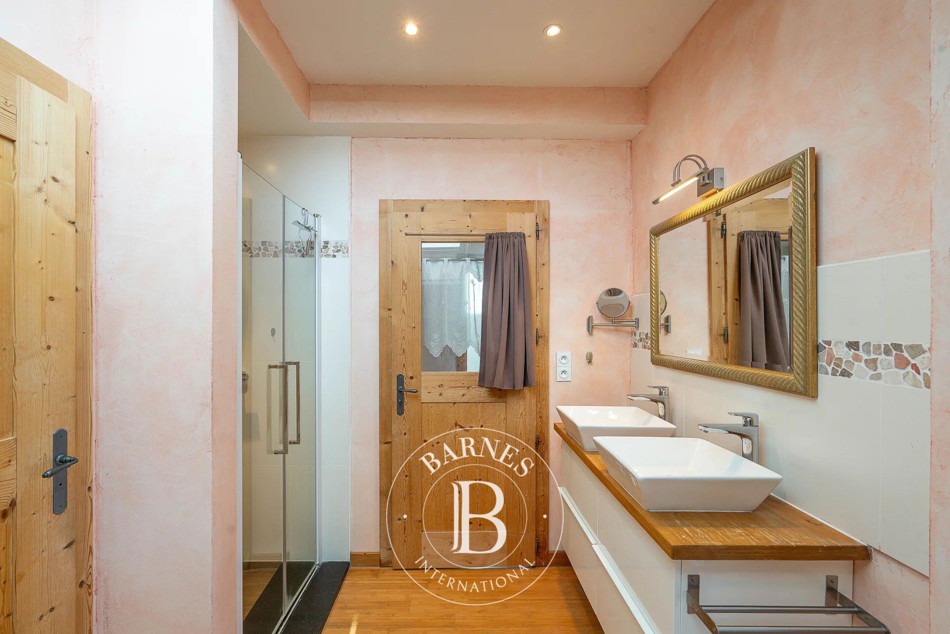 Ev Champanges - picture 7