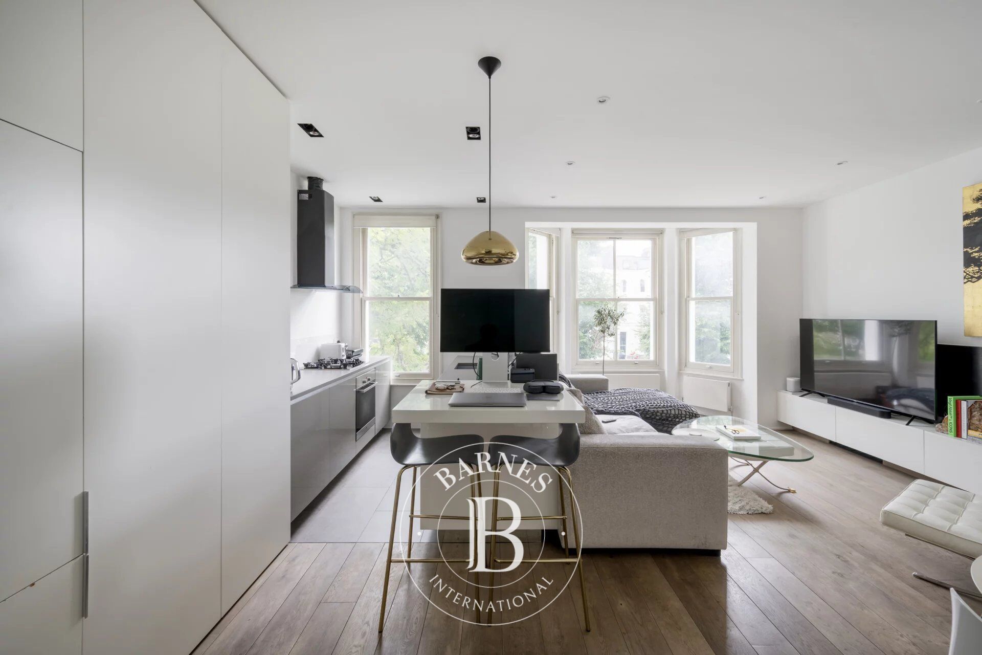 Daire London - picture 4