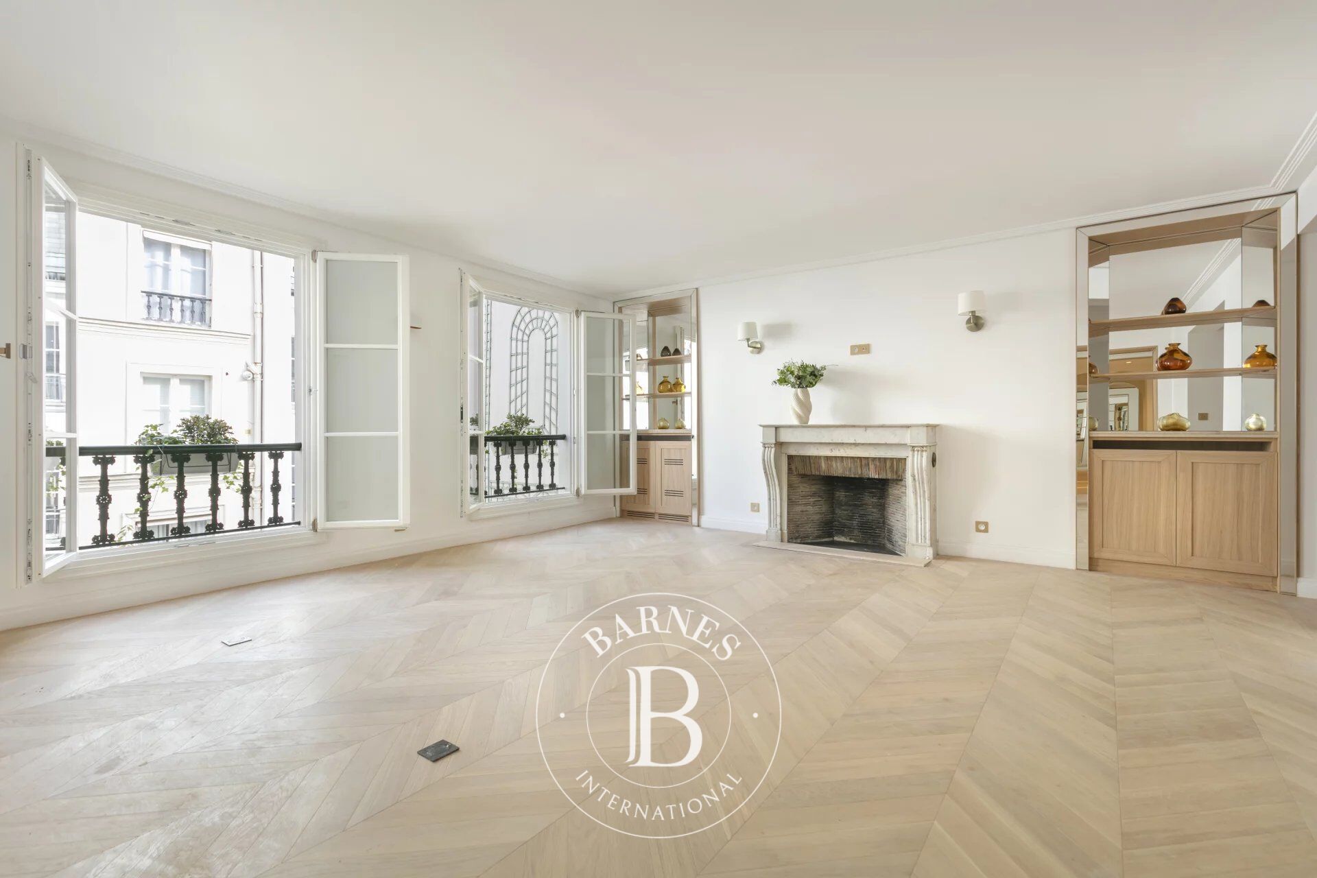 Piso Paris 7ème - picture 1