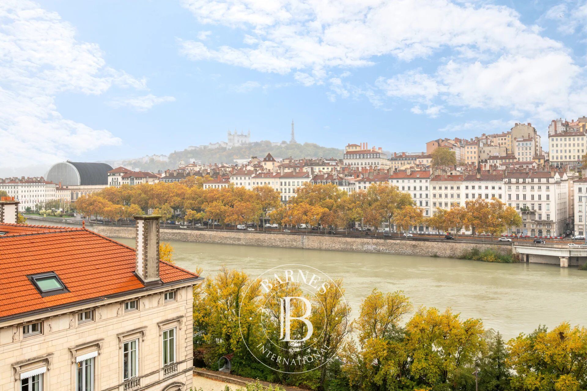 LYON 6 – Top floor duplex with views of the quays - 3 bedrooms - 1 parking space - picture 1