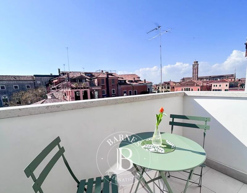 Alquiler, Piso Venezia - picture 2