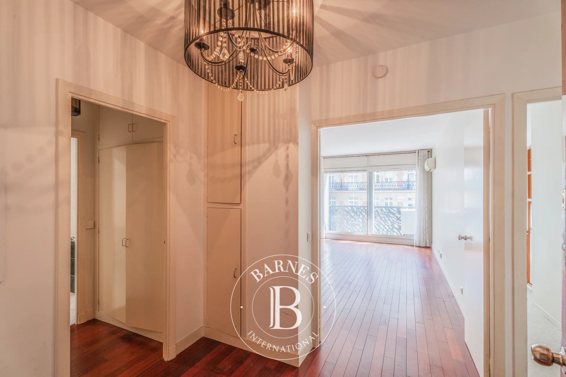 Venta, Piso Paris 8ème - picture 4