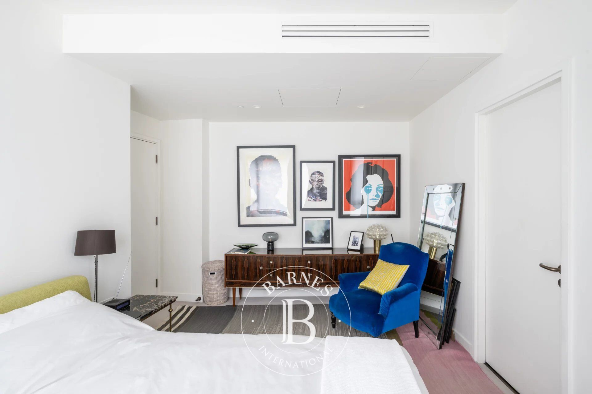 Daire London - picture 8