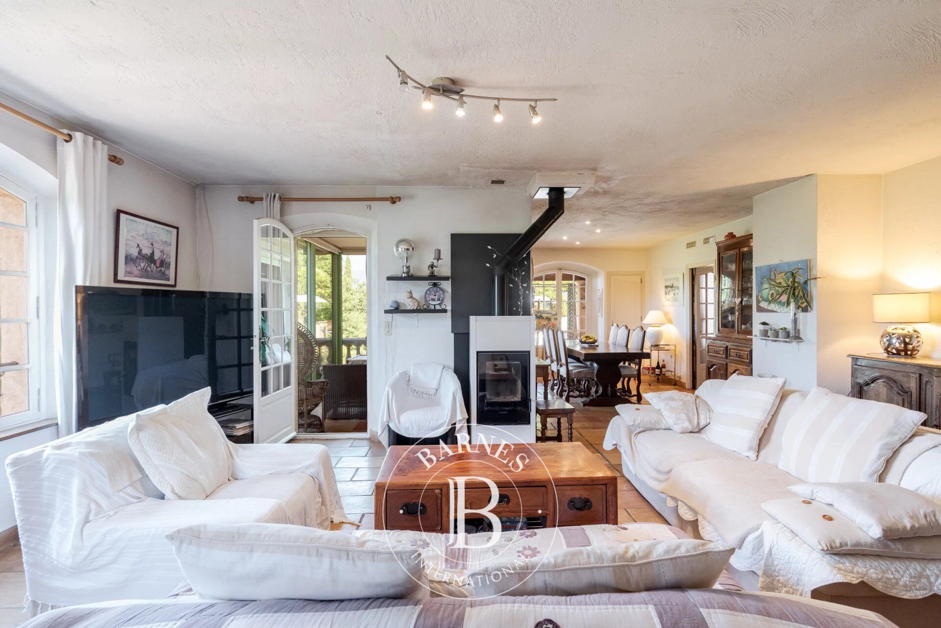 Villa Valbonne - picture 11