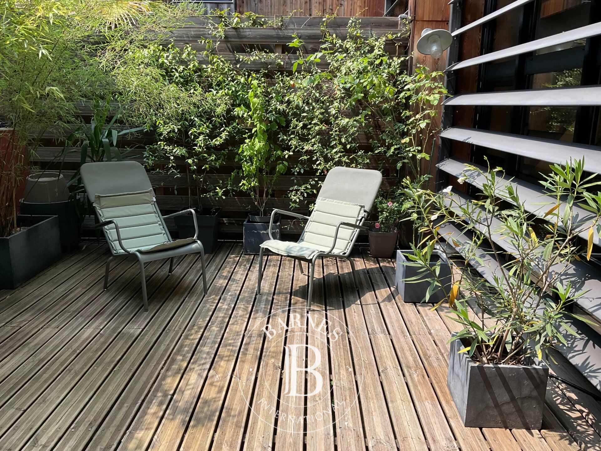 - EXCLUSIVE LISTING - SURESNES - CONTEMPORARY HOUSE WITH TERRACES - picture 3