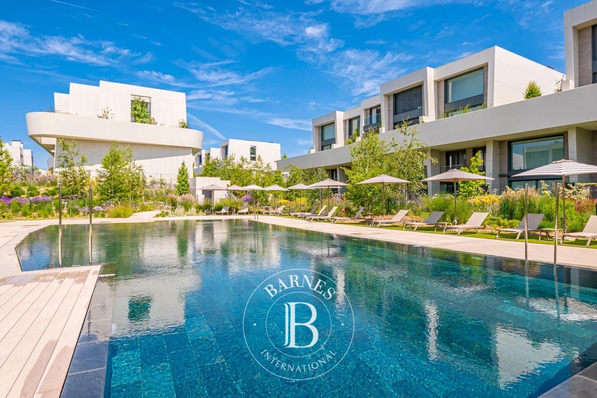 Madrid – Pozuelo de Alarcón – Modern Apartment with Terrace - picture 3