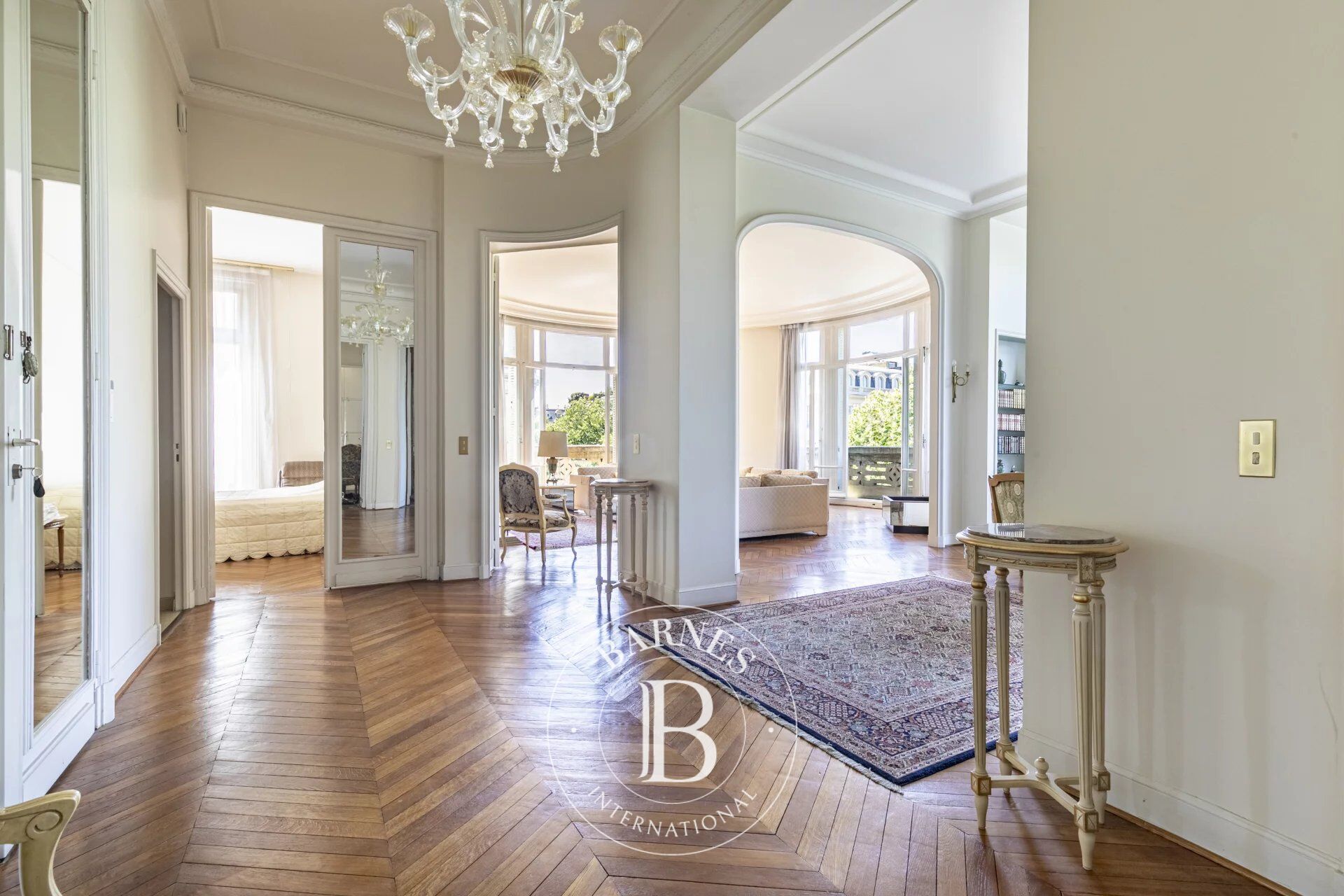 Paris 16 - Suchet/Ranelagh - Appartement de réception - 4 chambres - picture 1