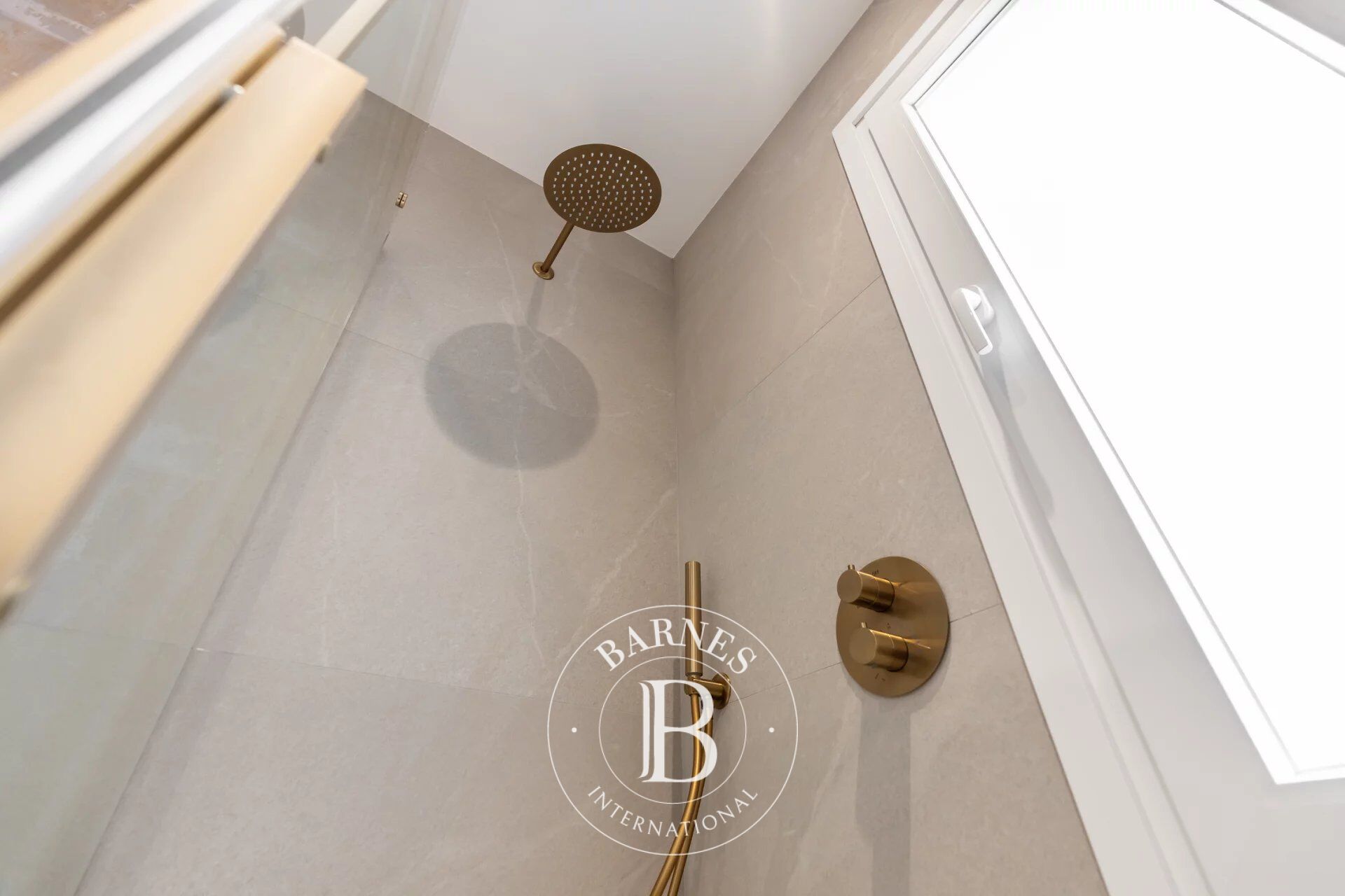 Daire Madrid - picture 13