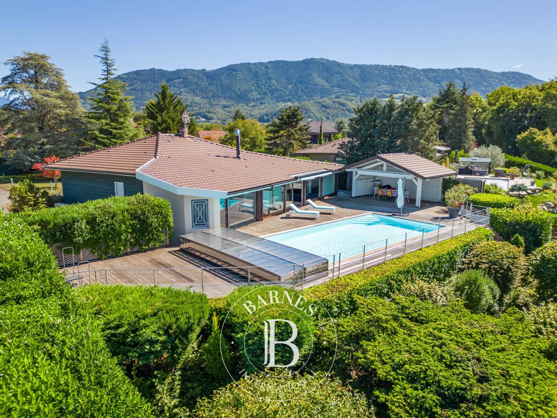 Armoy - Villa de 163 m² - Vue lac panoramique - Piscine - 2 chambres - picture 3