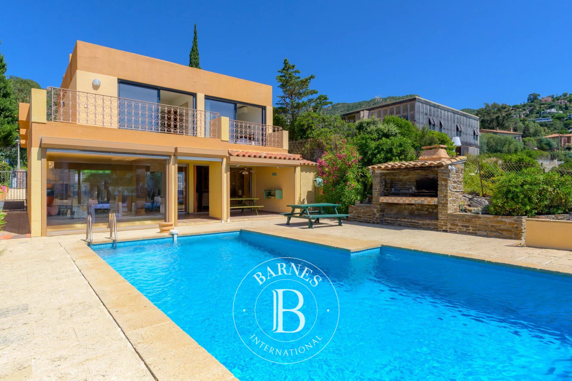 Sole Agent - Saint-Clair - Waterfront Villa - 4 bedrooms - Swimming pool - picture 1