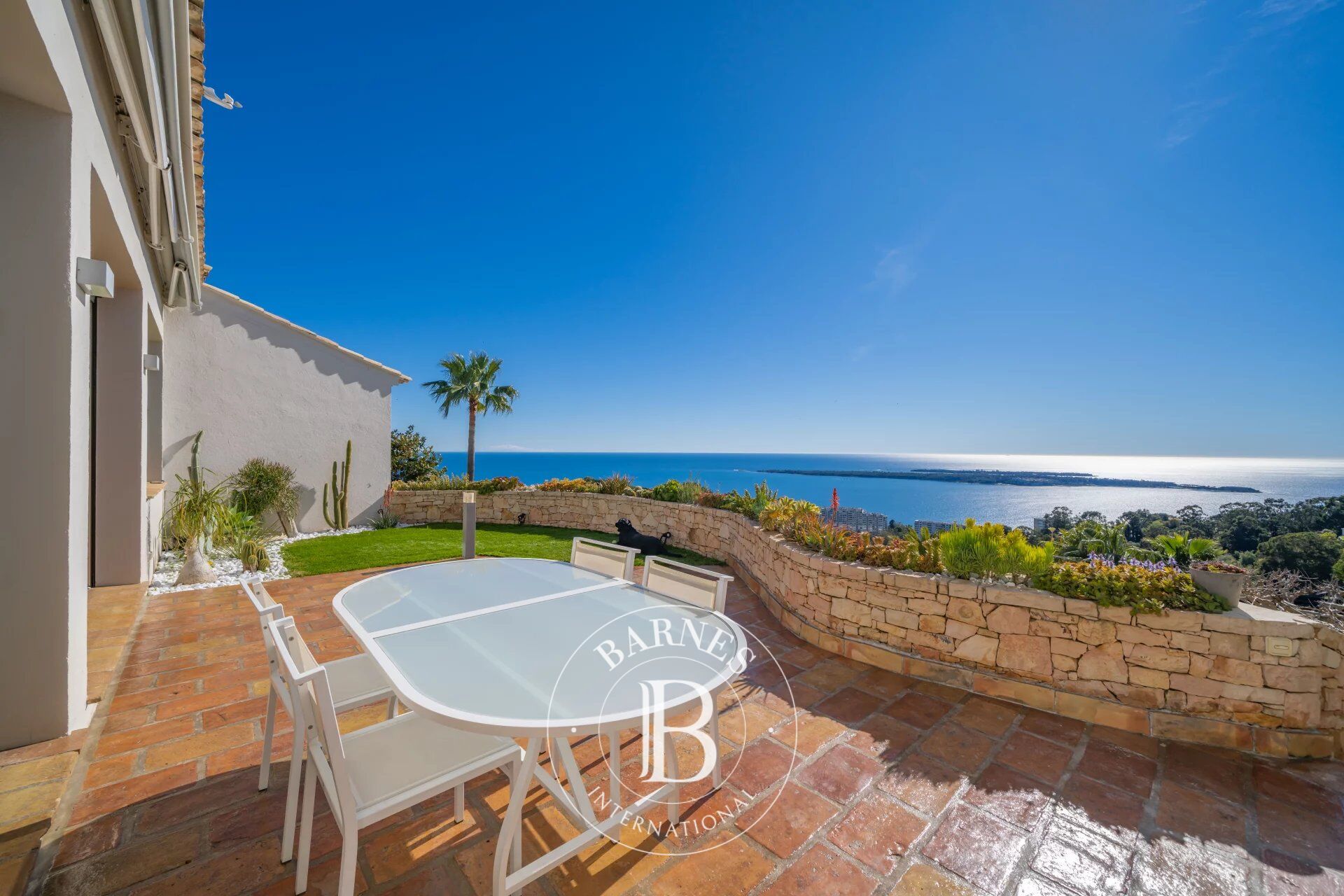 Villa Cannes - picture 2