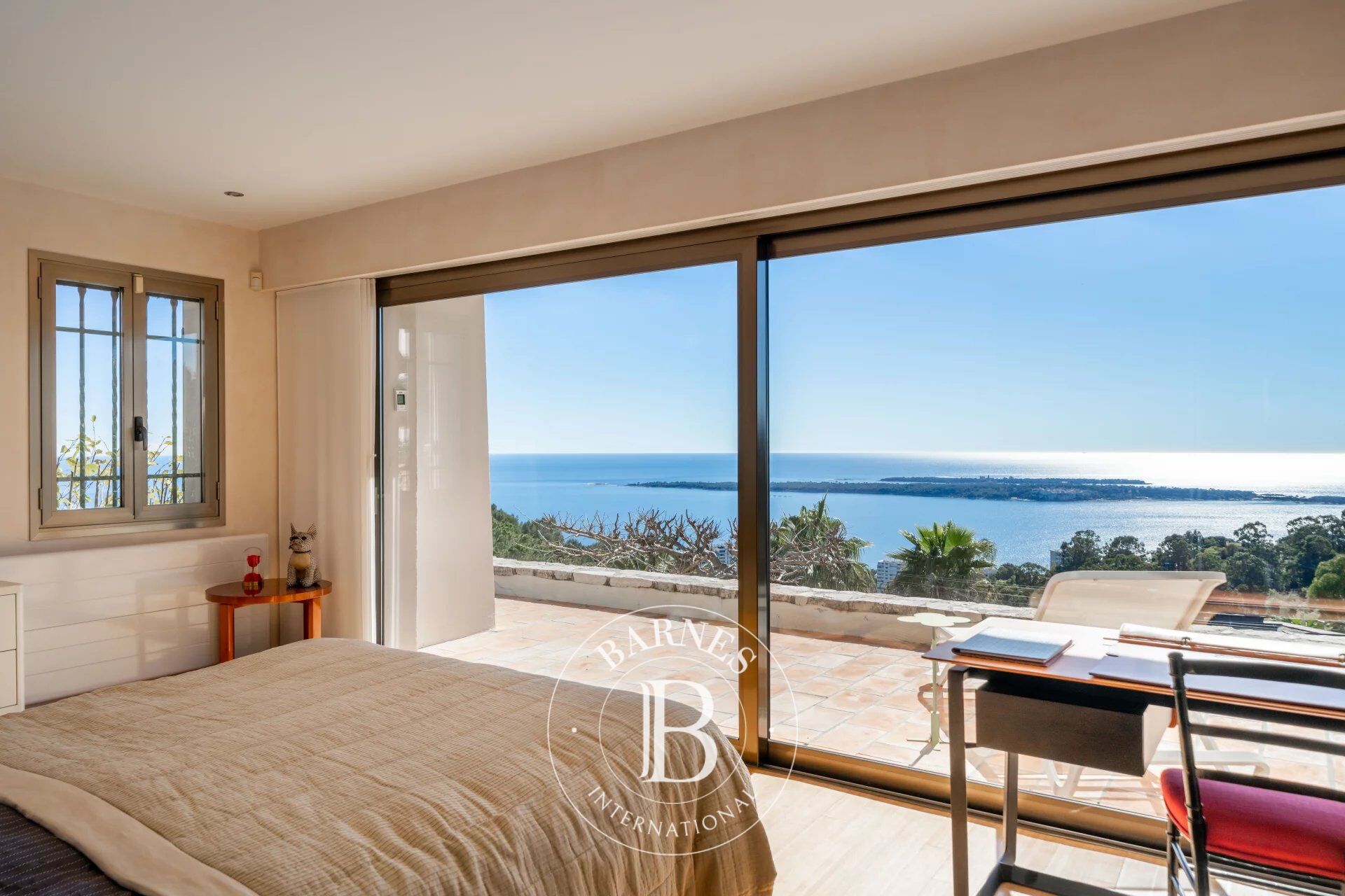 Villa Cannes - picture 3