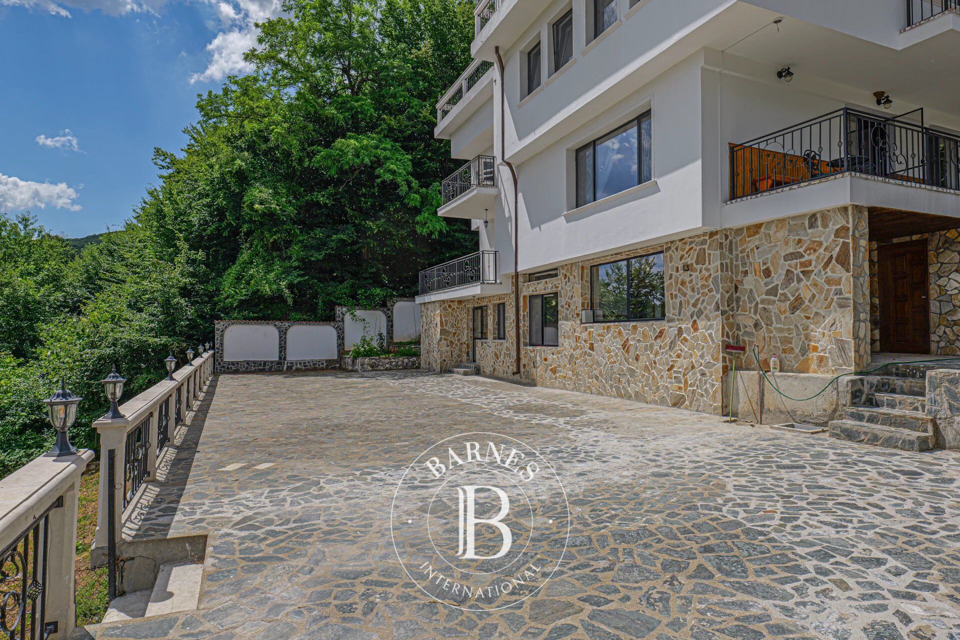 Konak Pravets - picture 16