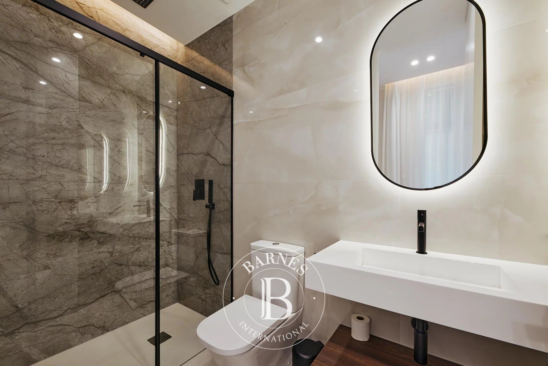 Daire Madrid - picture 7