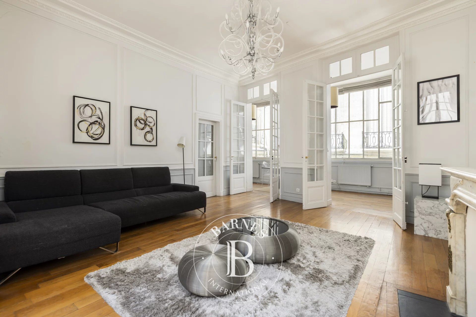 Piso Paris 6ème - picture 1