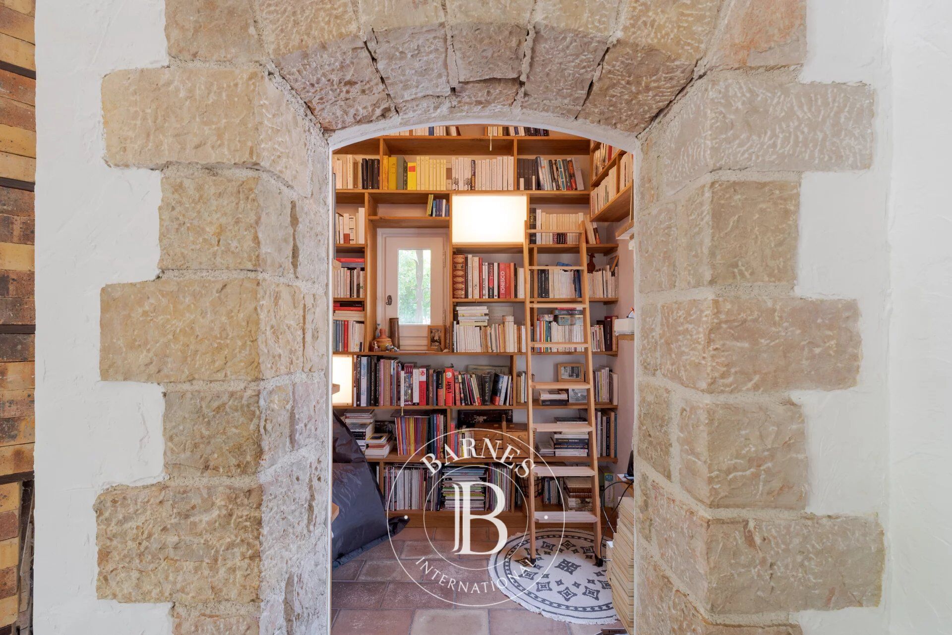 Villa Roquefort-les-Pins - picture 3