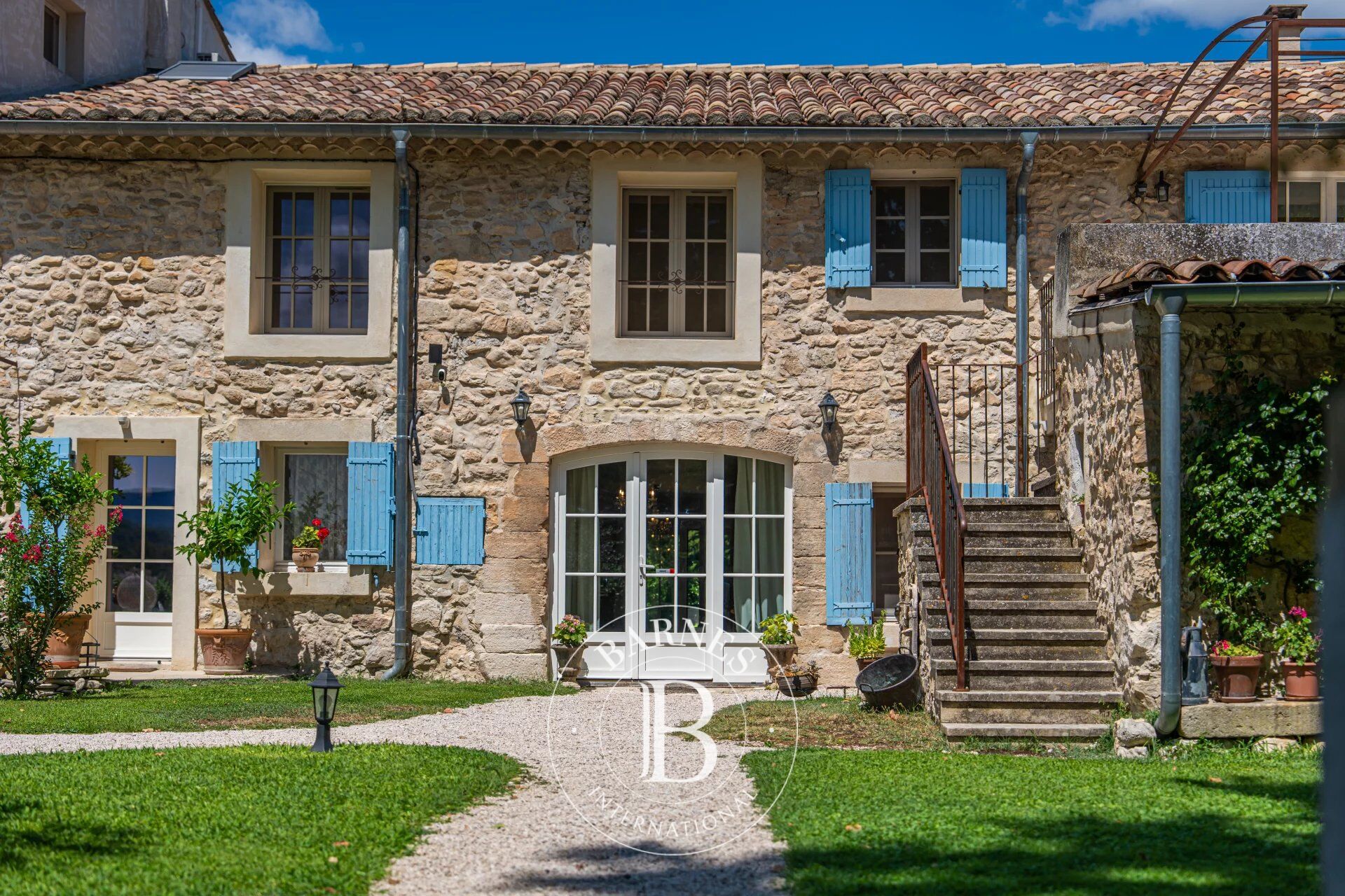 Masía Pernes-les-Fontaines - picture 1