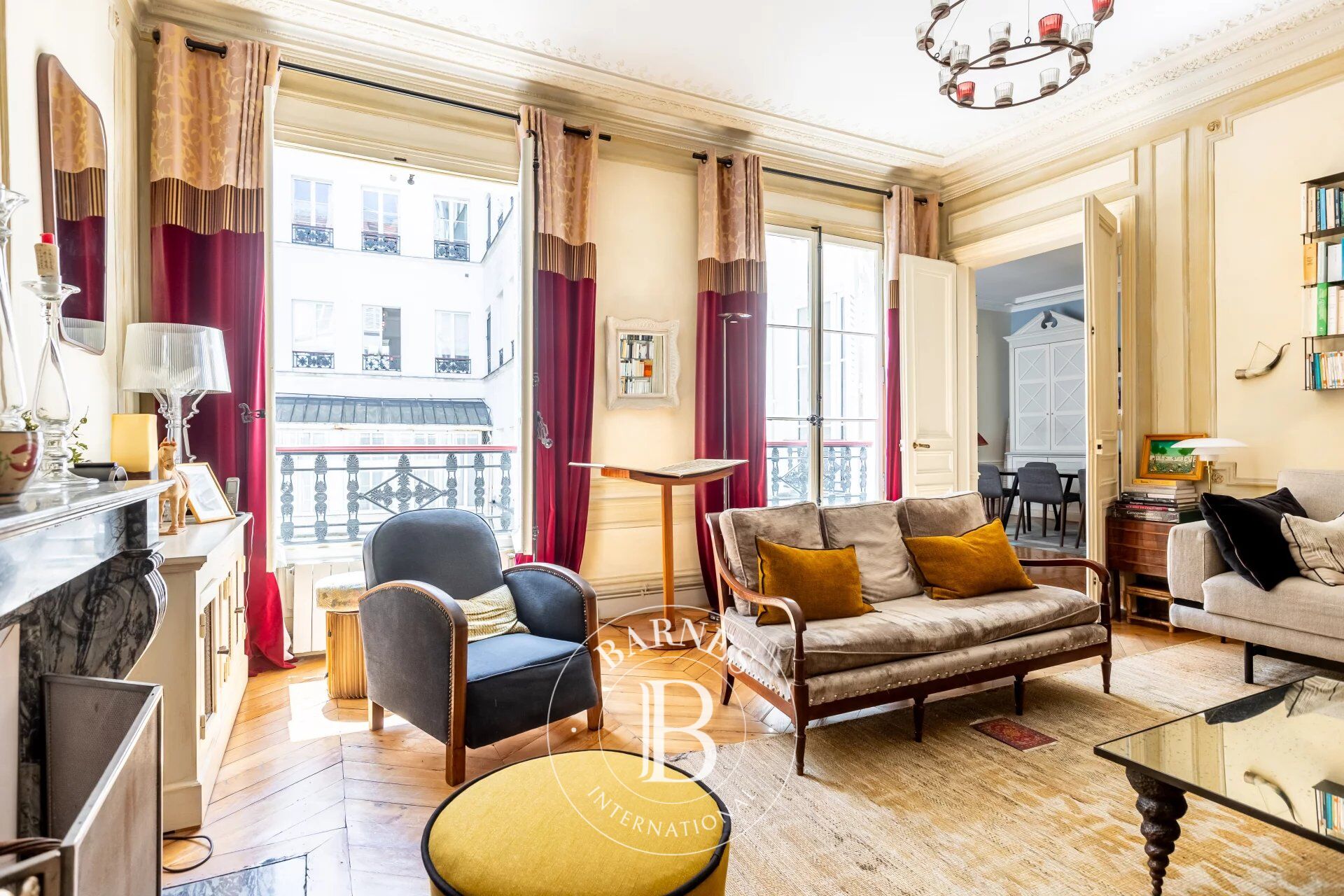 Paris 1er Rivoli jardin des Tuileries - Appartement au 2è étage exposé Sud-Ouest - 3 chambres - picture 1