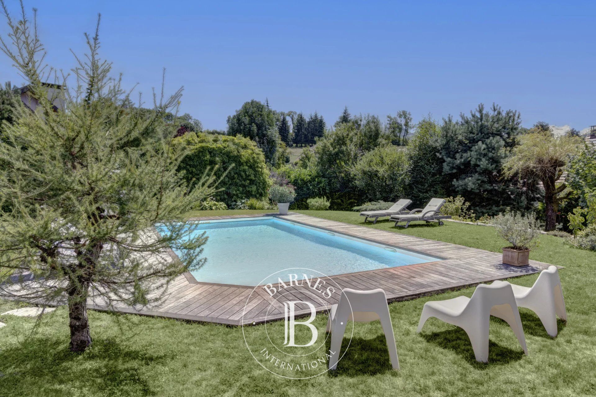 BARNES ANNECY - MENTHON ST BERNARD - MAISON AVEC PISCINE - picture 2