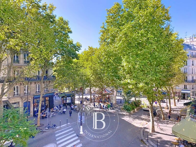 Rented, Apartment Paris 9ème - picture 2