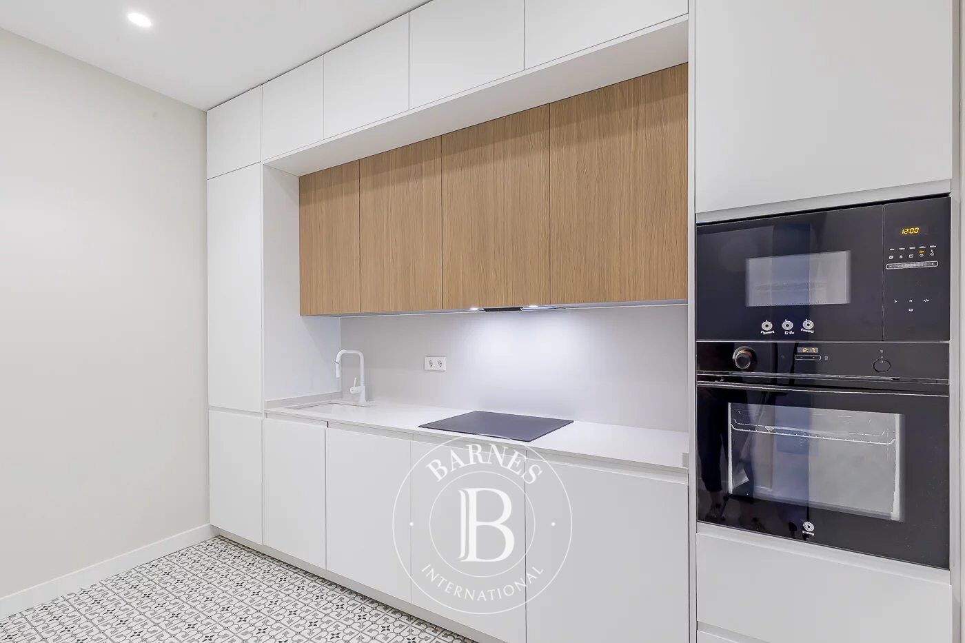 Daire Madrid - picture 14