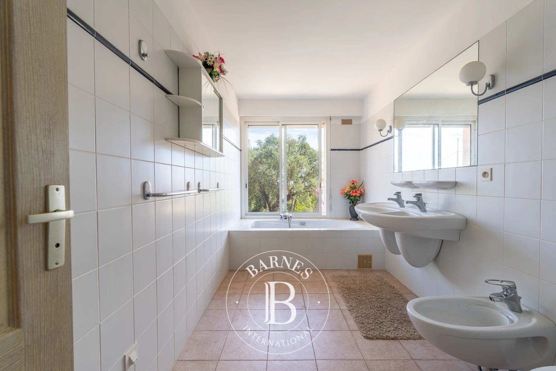 Villa Sainte-Lucie-de-Porto-Vecchio - picture 13