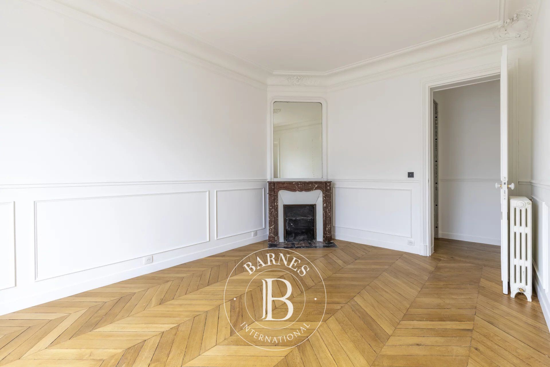 Vente Appartement - Paris 3 - Arts et Métiers - Traversant - Balcon - Ascenseur - picture 2