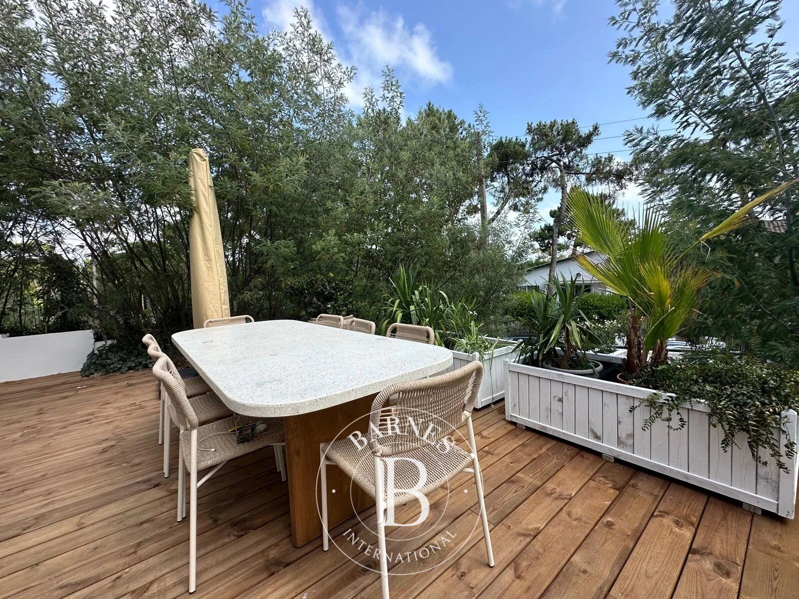 IDEAL FOR A pied-à-terre , IN THE CENTER OF CAP FERRET - picture 2