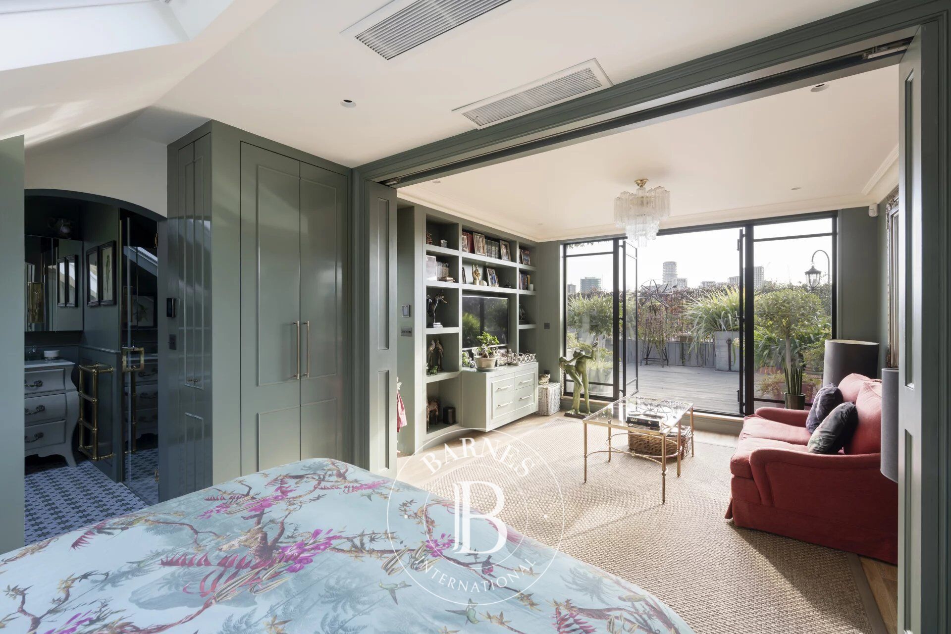 Daire London - picture 12