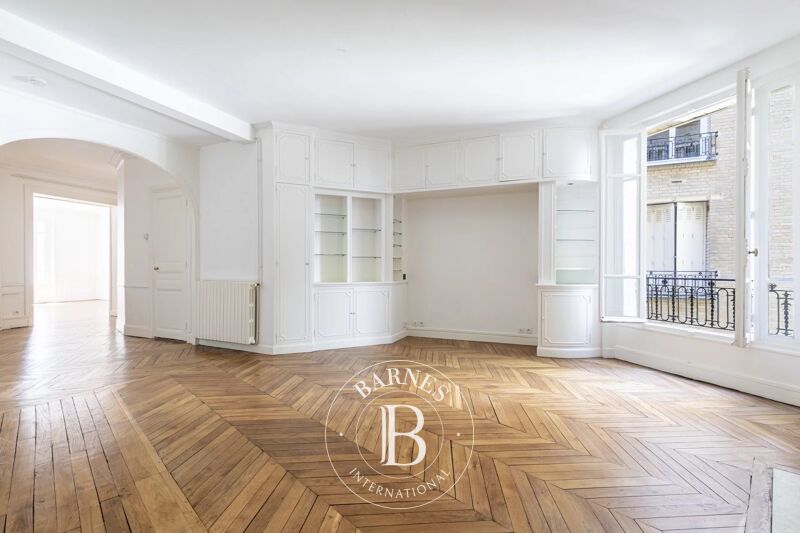 For Sale Apartment | Paris 7ème - picture 2