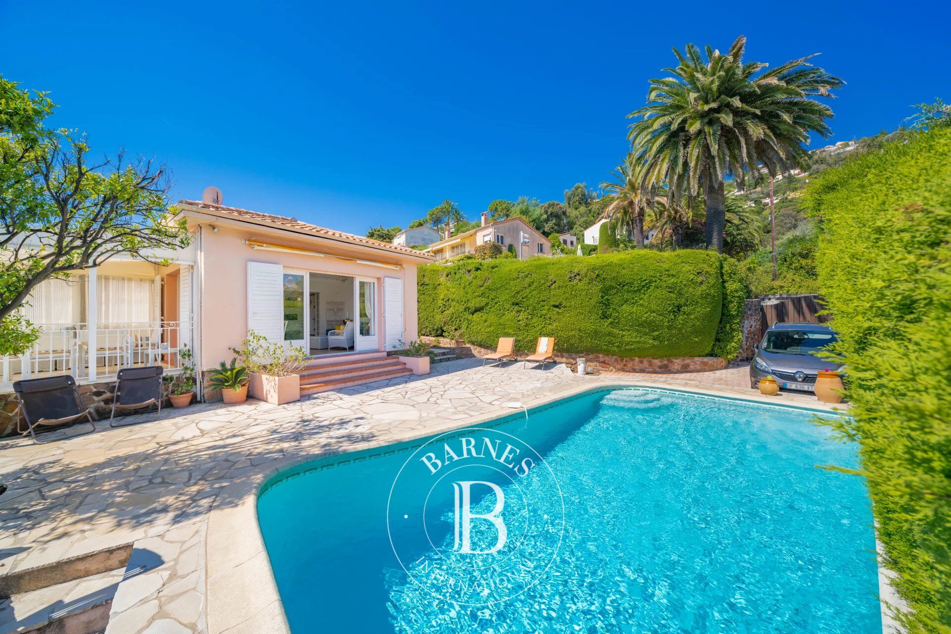 Villa Saint-Raphaël - picture 5