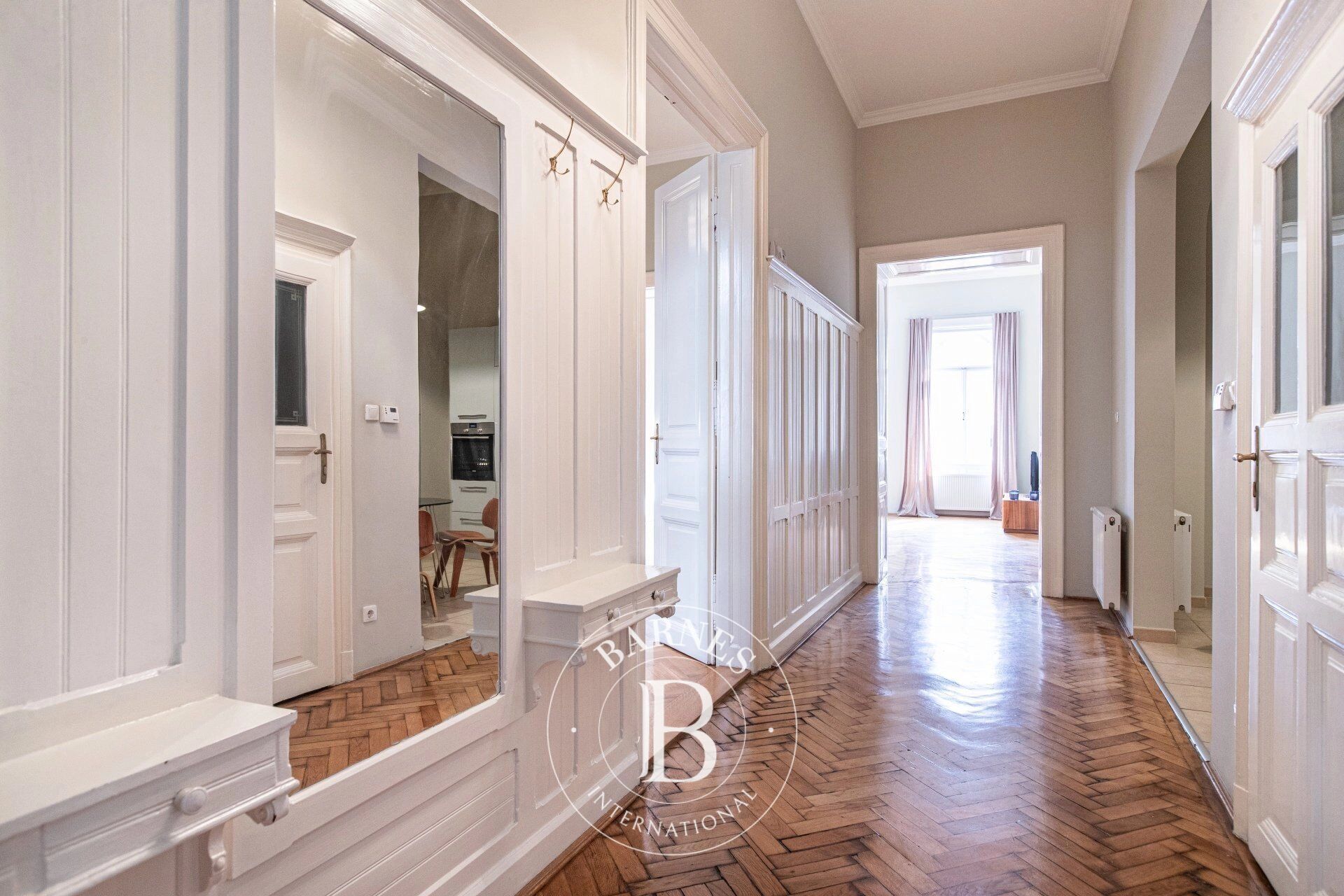 Appartement Budapest VI. kerülete - picture 2