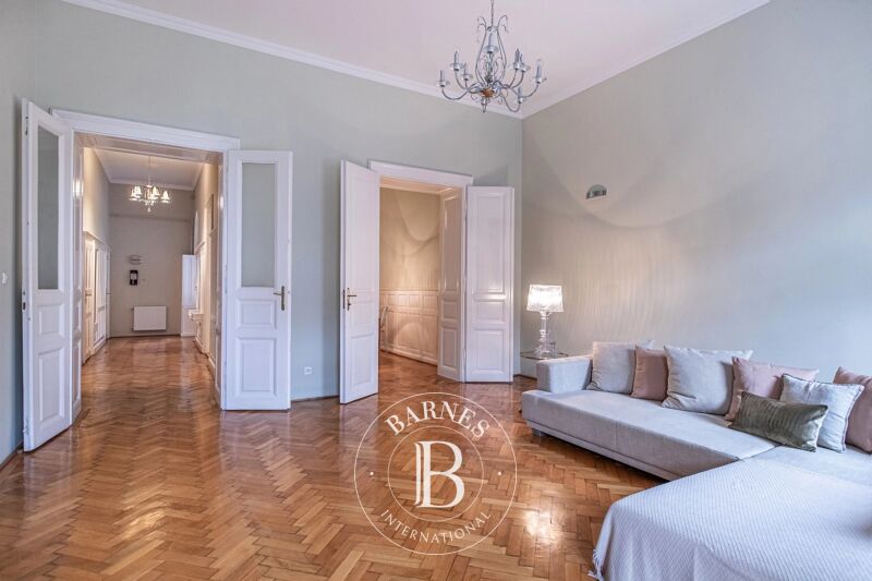 Venta, Piso Budapest VI. kerülete - picture 3