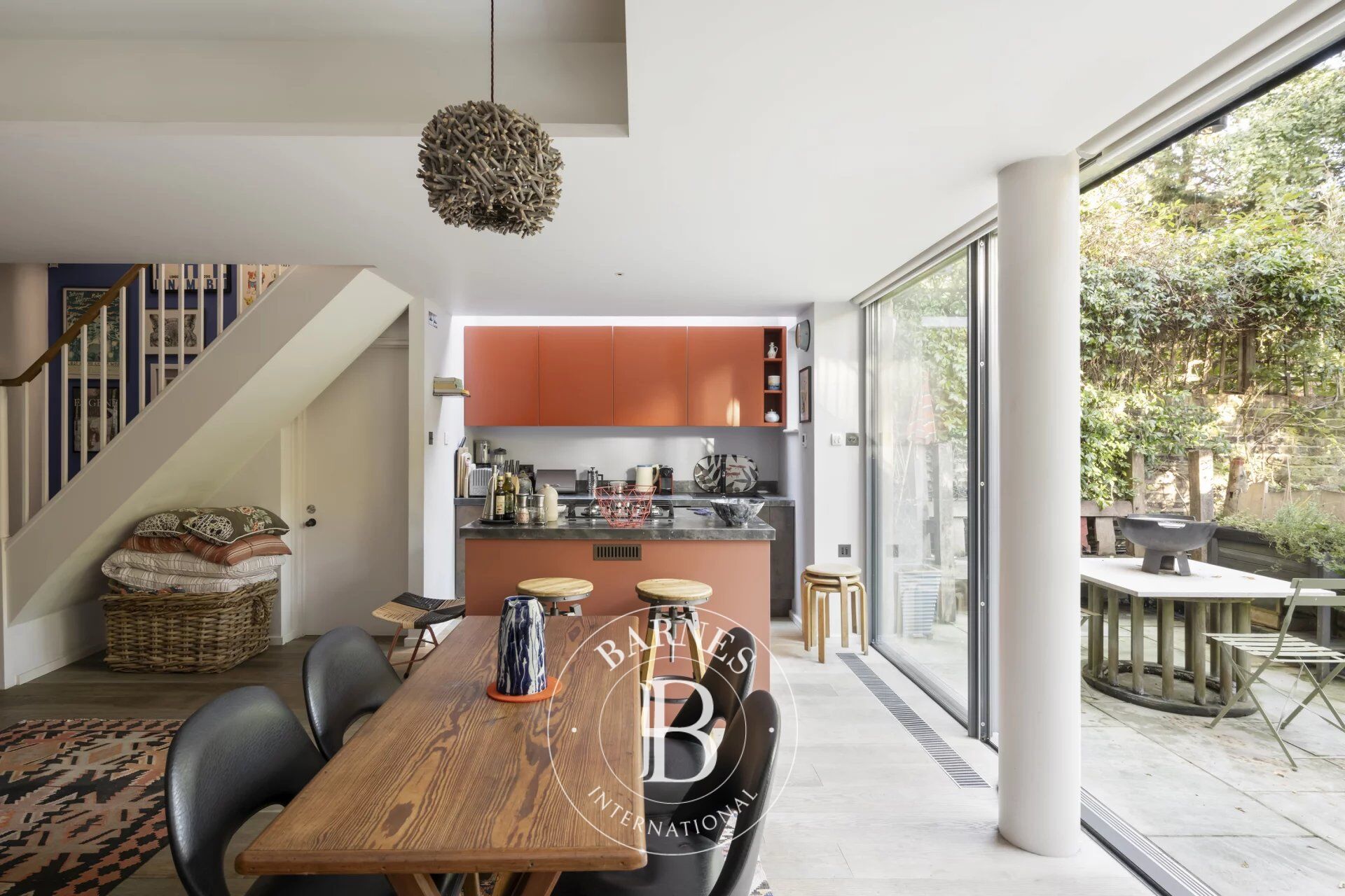 Ev London - picture 9