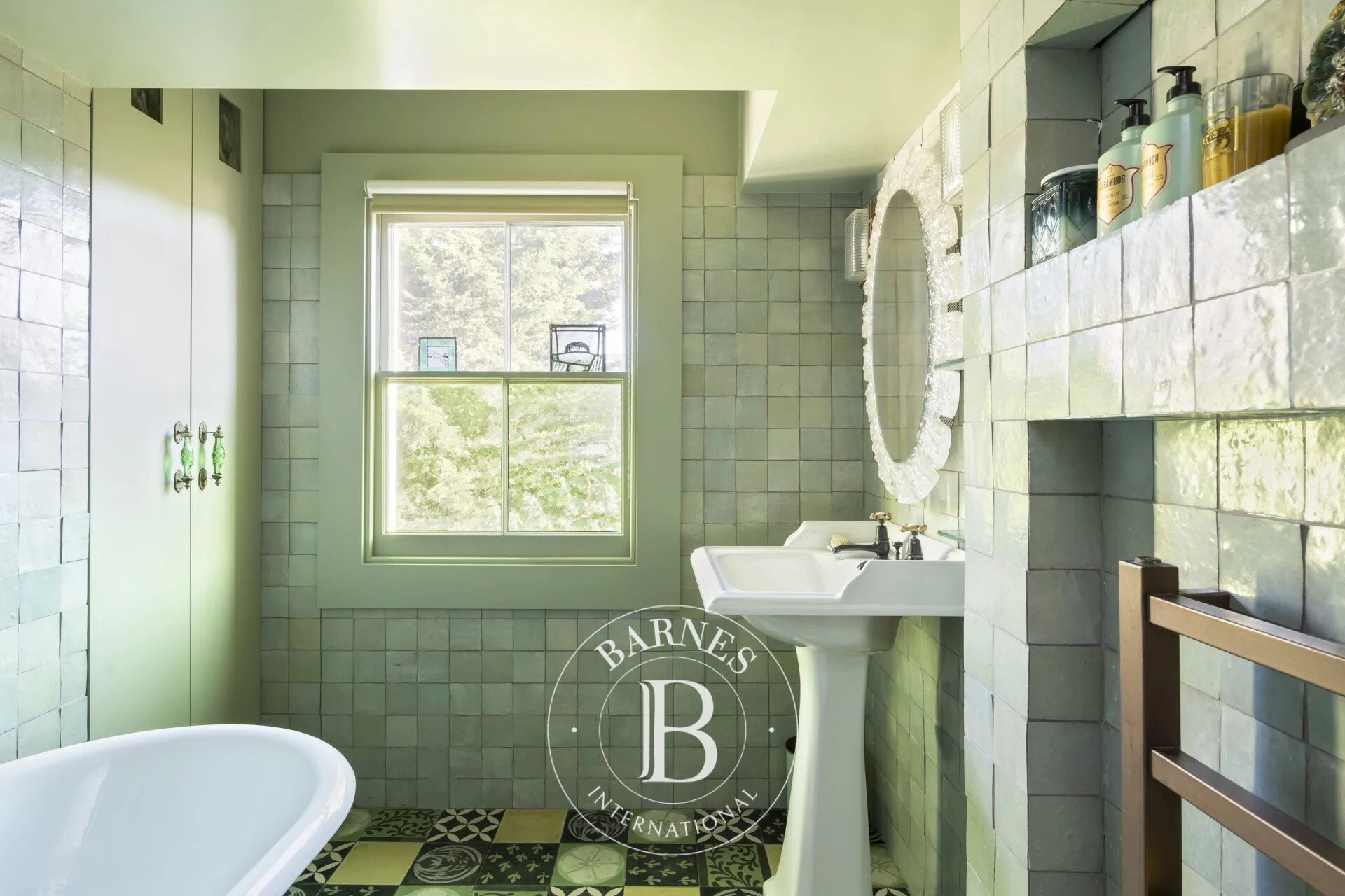 Ev London - picture 14