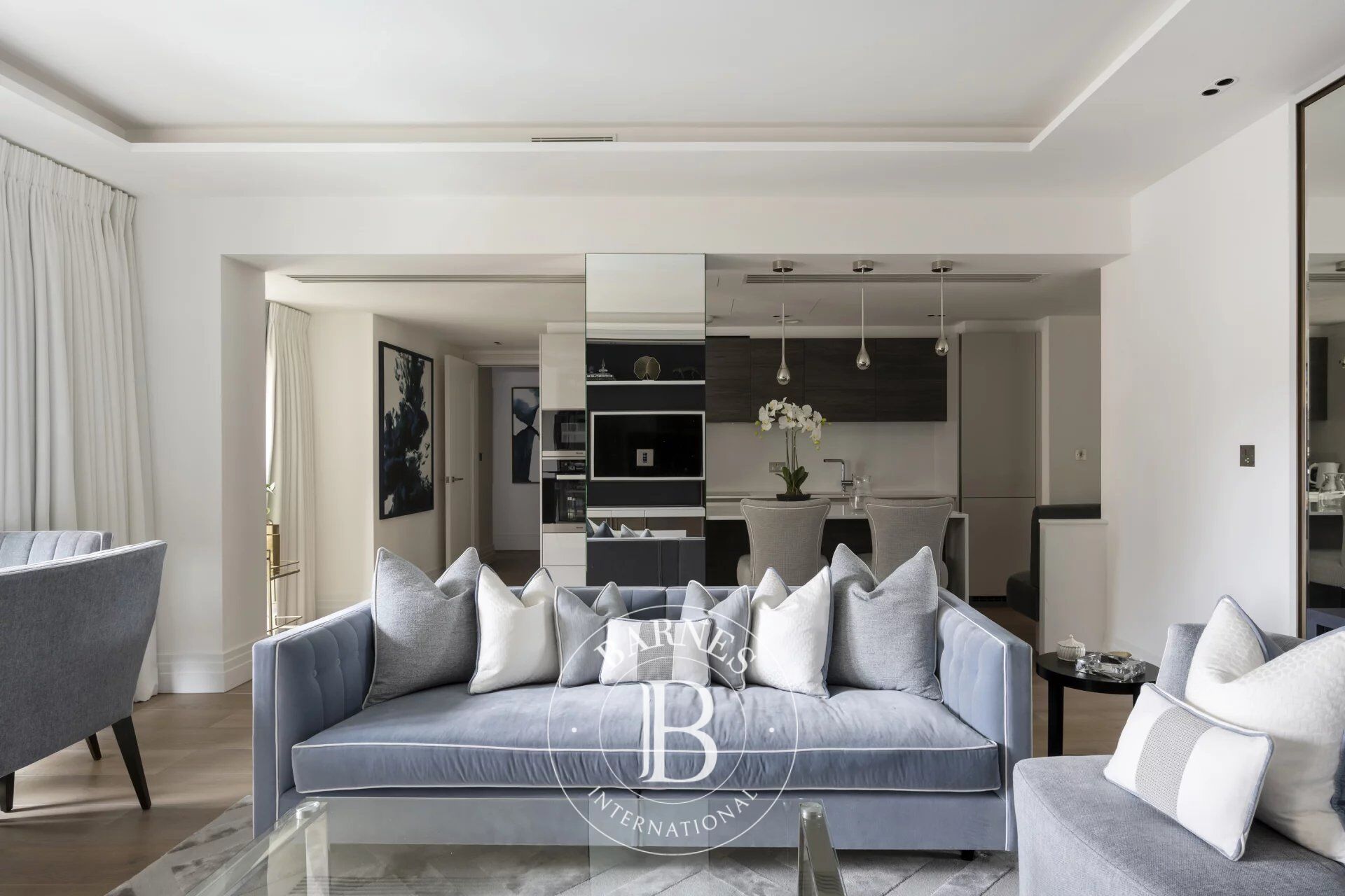 Piso London - picture 2