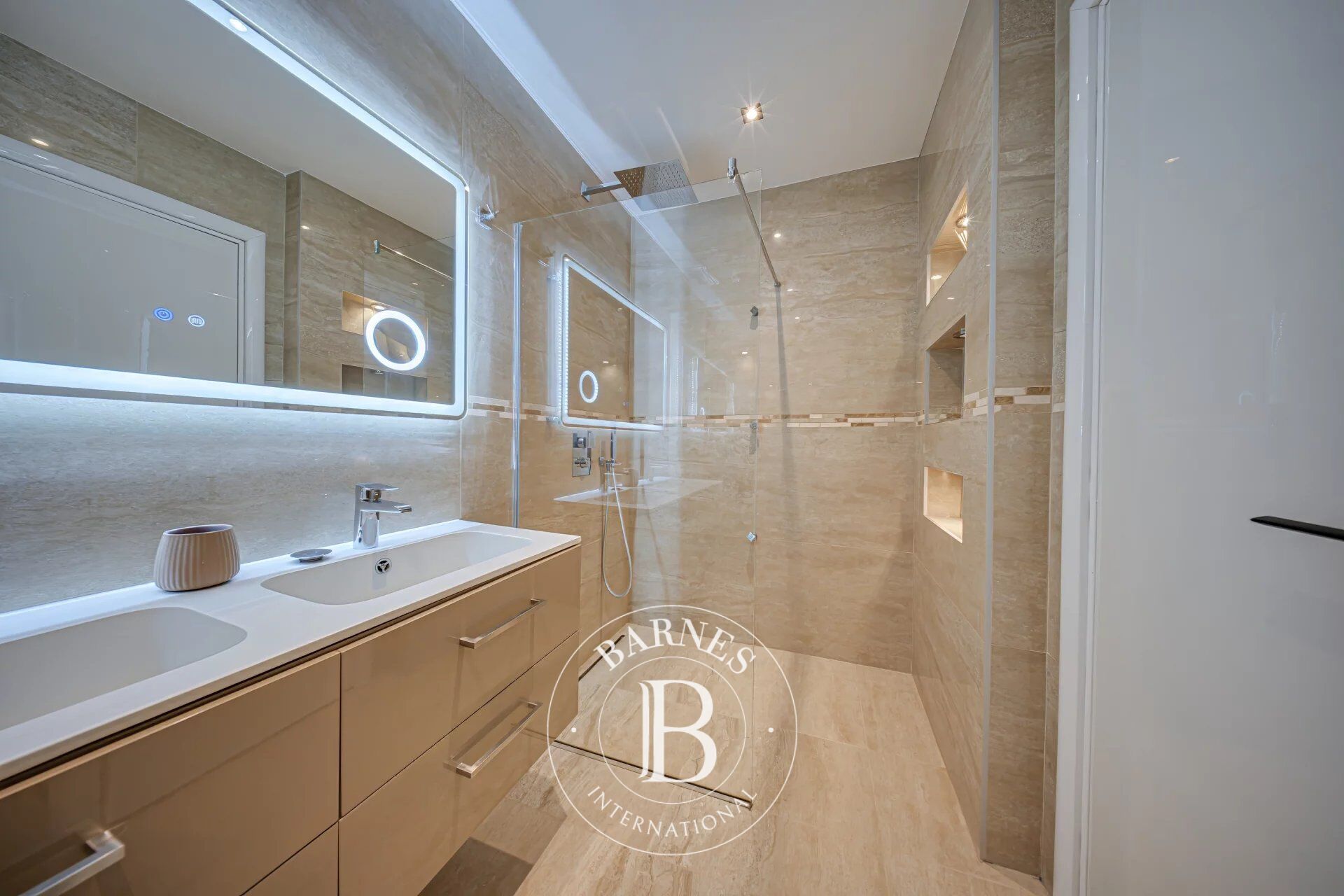 Daire Sofia - picture 21