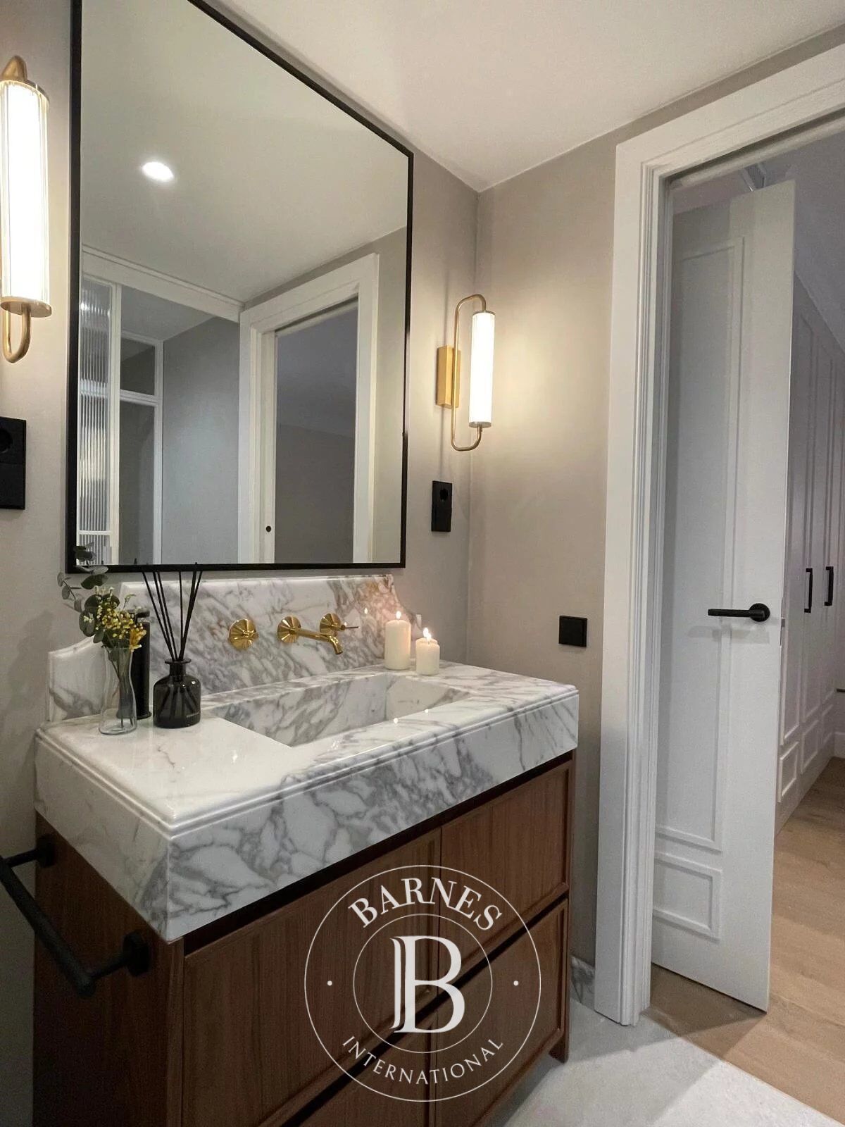 Daire Madrid - picture 31