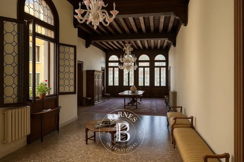 Venta, Piso Venezia - picture 1