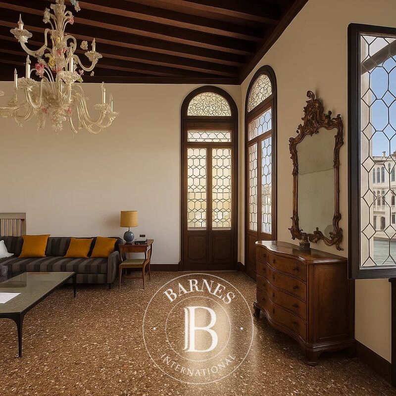 Venta, Piso Venezia - picture 2