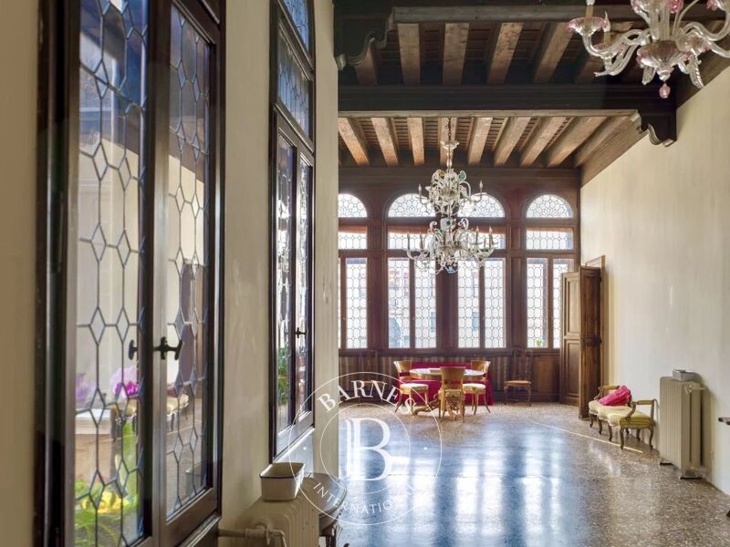 For Sale Apartment | Venezia - picture 2